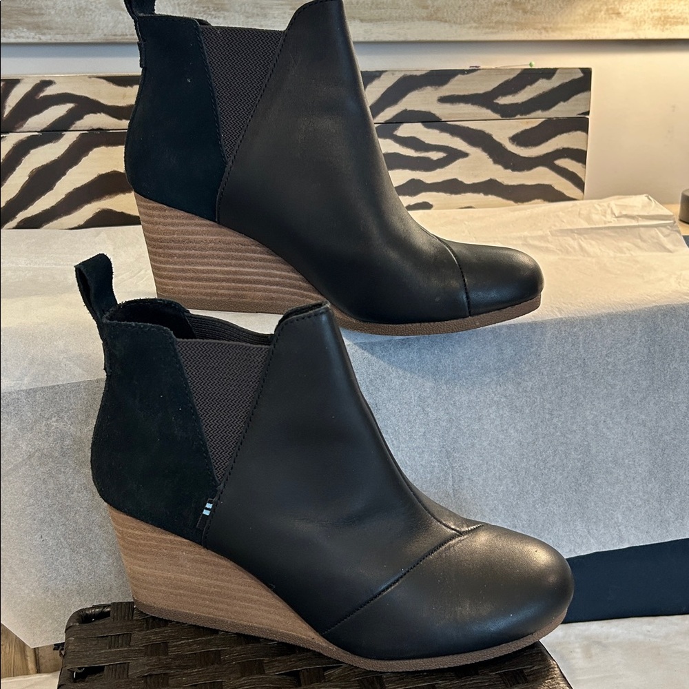 Toms Black Leather and Suede Wedge Ankle Booties